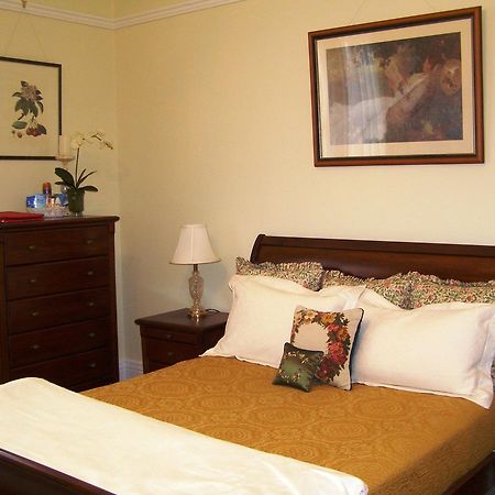 Beatty Avenue Bed & Breakfast Мелбърн Екстериор снимка