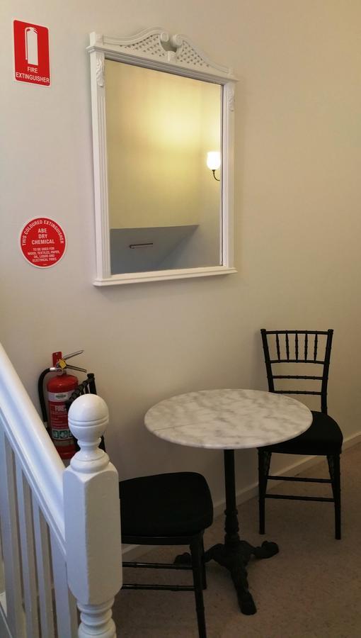 Beatty Avenue Bed & Breakfast Мелбърн Екстериор снимка